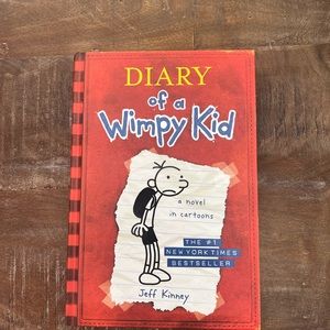 Diary of a wimpy kid book